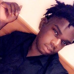 Meet your Posher, Devaughnte